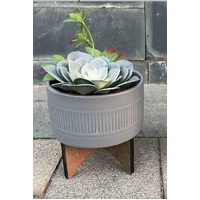 (DISC) CHARCOAL POT WITH STAND 8H 13T 13B stand 6H 12.5W