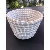 WHITE WASHED ROUND SEAGRASS BASKET D14/10xH11 10-B